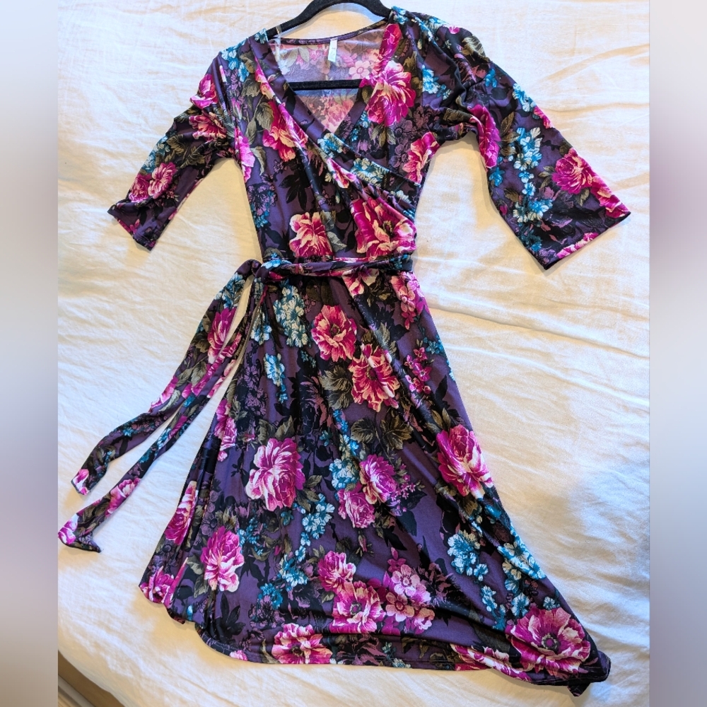 PinkBlush 3/4 Sleeve Floral Wrap Dress - S